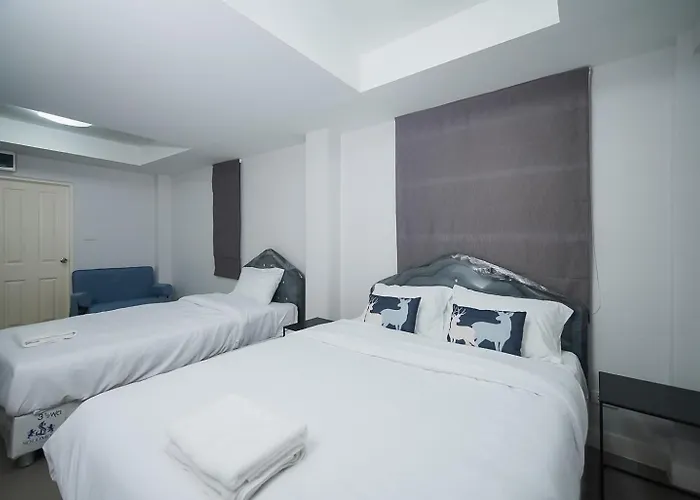 Mitr The Grand Palace Samyot - มิตร พระบรมมหาราชวัง Apartment Bangkok